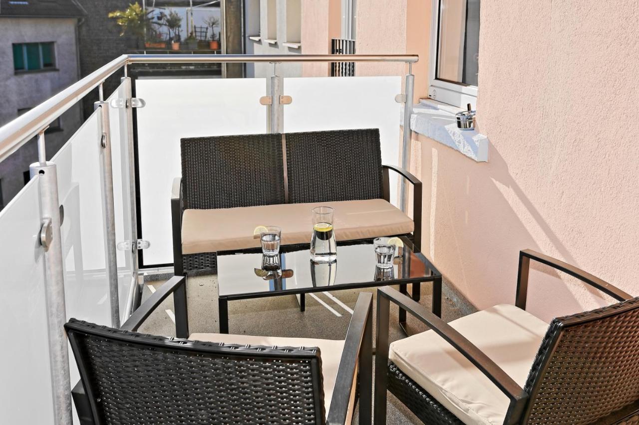 *City, Naehe Hbf, Kingsizebetten, Fitnessecke* Duisburg Luaran gambar